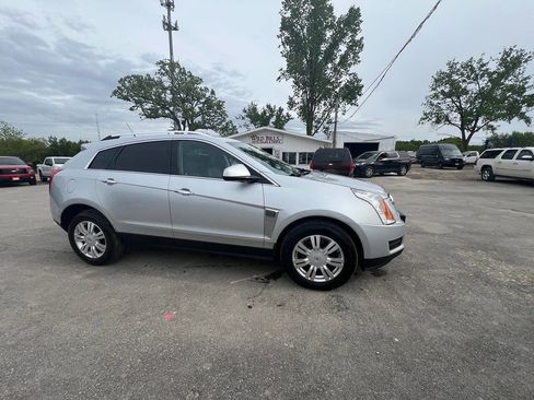 Used 2013 Cadillac SRX Luxury AWD/4WD image 5