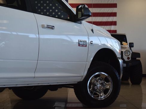 Used 2012 RAM 2500 SLT AWD/4WD image 36