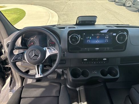 New 2026 Mercedes-Benz Sprinter 2500 image 49
