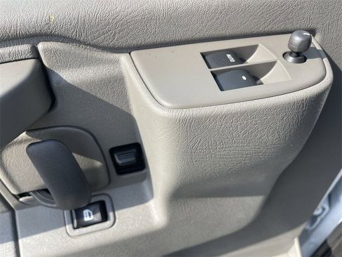 Used 2024 Chevrolet Express 2500 Work Van image 8