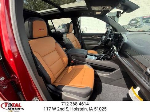 New 2027 Chevrolet Traverse Z71 w/ Driver Confidence Package AWD/4WD image 16