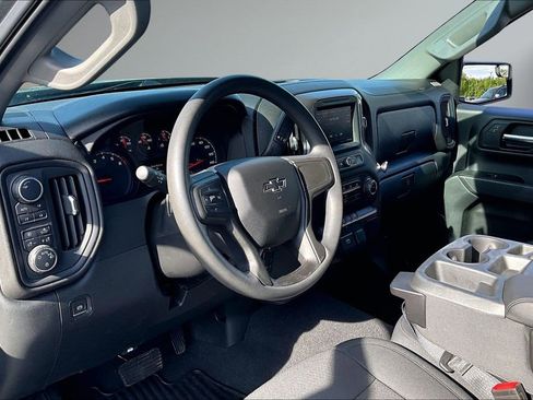 Used 2020 Chevrolet Silverado 1500 Custom Trail Boss w/ Custom Convenience Package AWD/4WD image 16