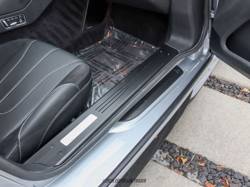 Used 2014 Aston Martin Vanquish Coupe image 47