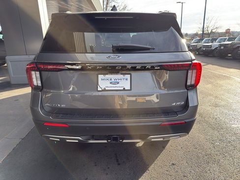 New 2026 Ford Explorer Active w/ Active Comfort Package image 5