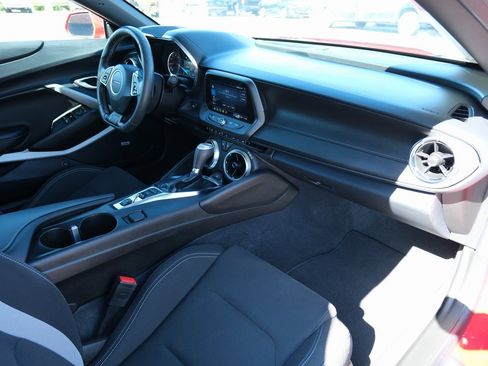 Used 2024 Chevrolet Camaro LT w/ RS Package image 33