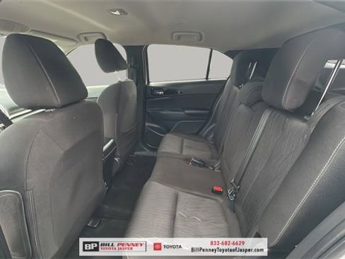 Used 2019 Mitsubishi Eclipse Cross SE image 12