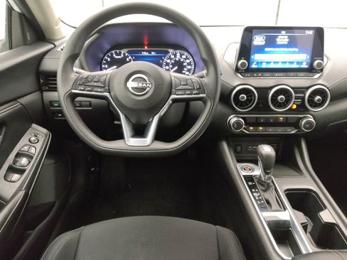 Used 2024 Nissan Sentra SV image 22