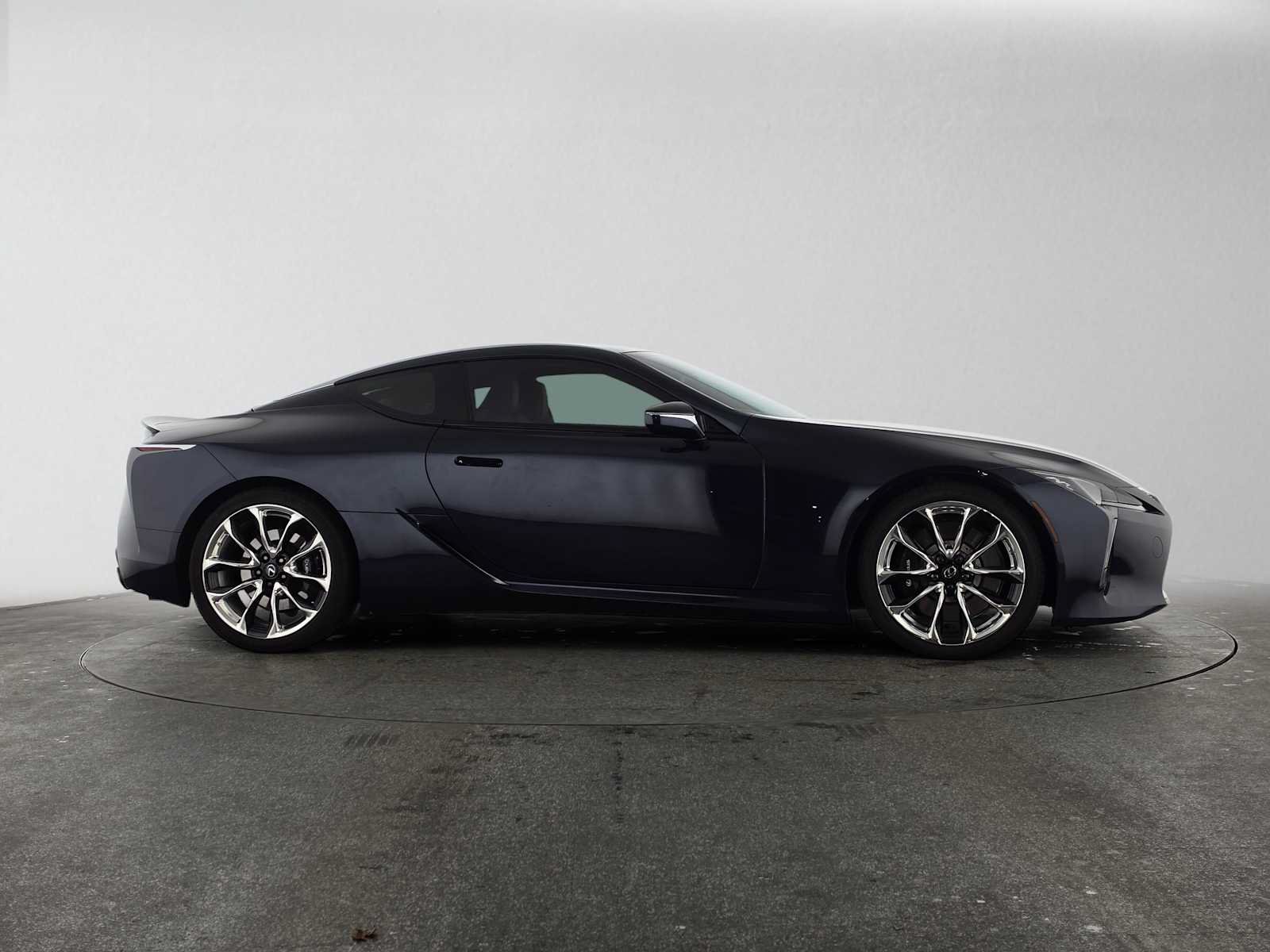 Used 2018 Lexus LC 500 Coupe w/ Sport Package RWD image 2