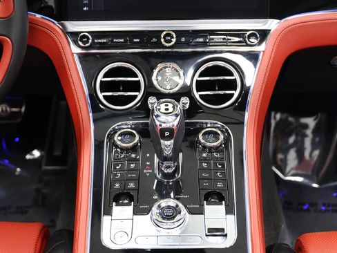 Used 2020 Bentley Continental GT V8 AWD/4WD image 43