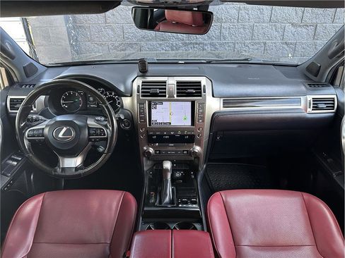 Used 2020 Lexus GX 460 Premium w/ Premium Package AWD/4WD image 20