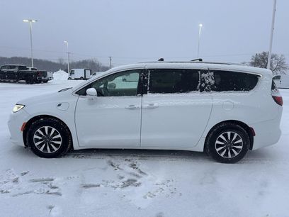 Used 2021 Chrysler Pacifica Touring-L
