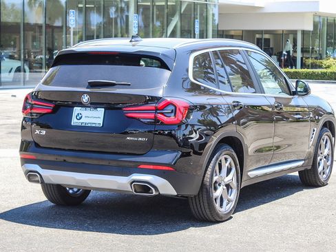 Certified 2024 BMW X3 xDrive30i w/ Convenience Package w/ZPA image 6