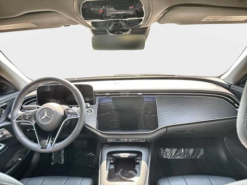 Used 2026 Mercedes-Benz E 350 4MATIC Sedan image 21