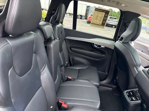 Used 2023 Volvo XC90 B5 Core w/ Protection Package Premier AWD/4WD image 38
