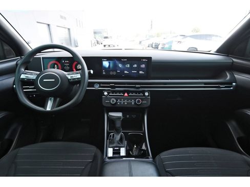 Certified 2026 Hyundai Santa Cruz SE FWD image 11