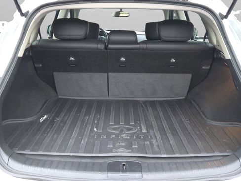 Used 2017 INFINITI QX50 2WD w/ Premium Plus Package image 16