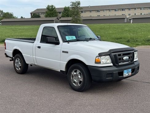 Used 2006 Ford Ranger XL RWD image 2