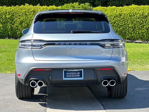 New 2026 Porsche Macan image 7