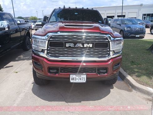 Used 2023 RAM 3500 Limited AWD/4WD image 2