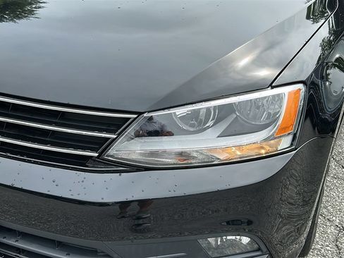 Used 2016 Volkswagen Jetta Sport FWD image 7