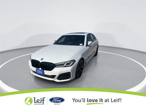 Used 2021 BMW 530i w/ M Sport Package image 4