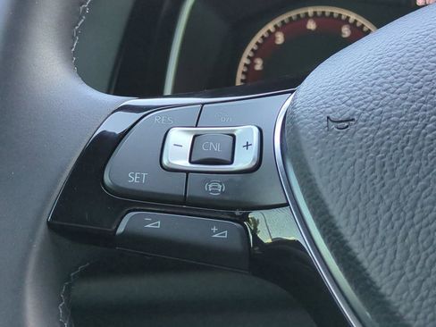 Used 2019 Volkswagen Jetta R-Line image 25