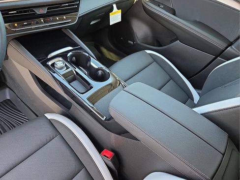 New 2026 Buick Envista Preferred FWD image 25