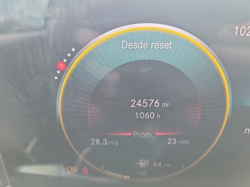 Used 2022 Mercedes-Benz GLB 250 image 31