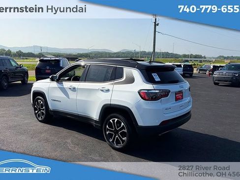 Used 2023 Jeep Compass Limited w/ Sun and Sound Group AWD/4WD image 5