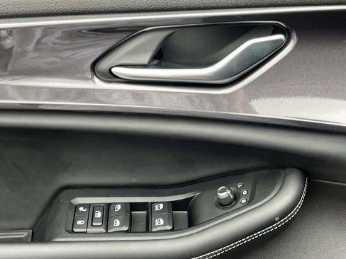 Used 2021 Jeep Grand Cherokee L Laredo w/ Luxury Tech Group I image 21