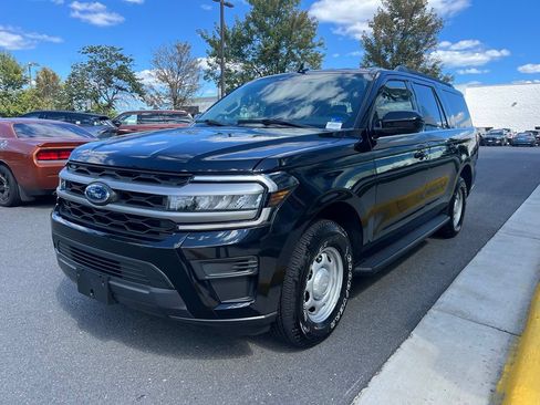 Certified 2023 Ford Expedition Max XL AWD/4WD image 3