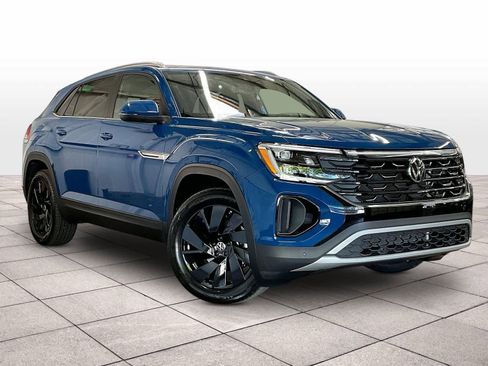 New 2025 Volkswagen Atlas Cross Sport SE image 2