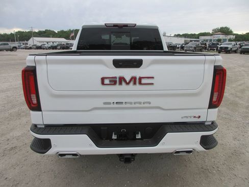 New 2026 GMC Sierra 1500 AT4 w/ AT4 Premium Package AWD/4WD image 6