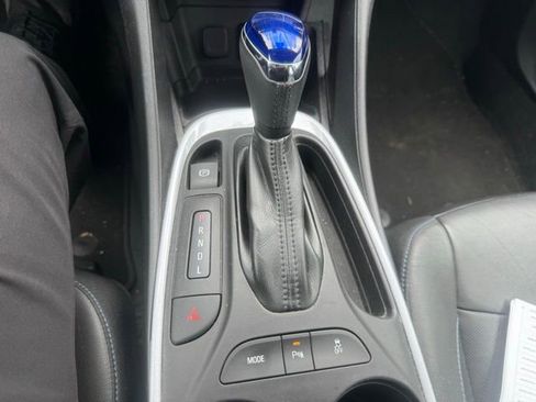 Used 2018 Chevrolet Volt LT w/ LT Driver Confidence Package image 19