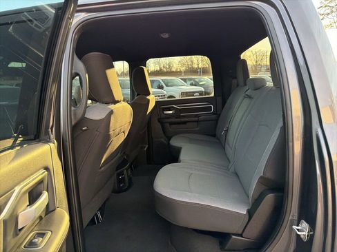 Used 2024 RAM 3500 Big Horn image 14