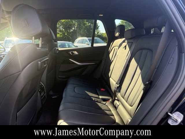 Used 2021 BMW X5 xDrive40i w/ Premium Package 2 AWD/4WD image 18