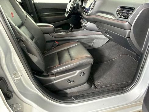 Used 2024 Dodge Durango GT image 15