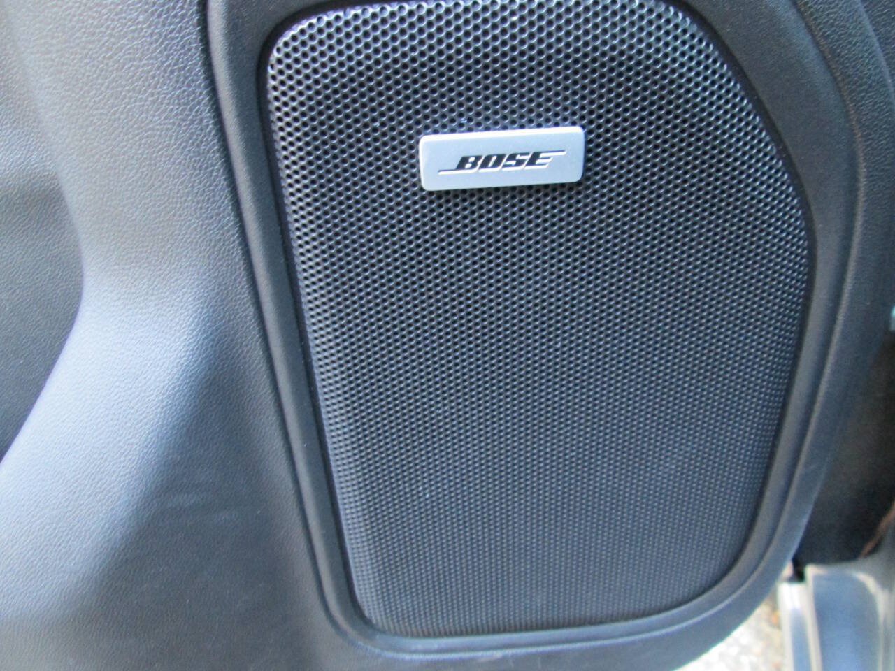 Used 2020 GMC Sierra 1500 AT4 w/ AT4 Premium Package AWD/4WD image 17
