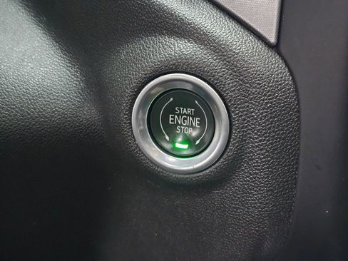 Used 2021 GMC Sierra 1500 SLT w/ SLT Premium Package image 38