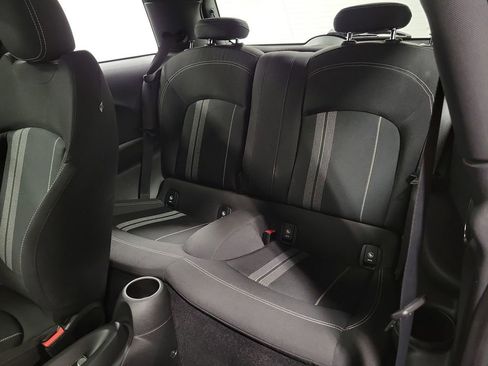 Used 2015 MINI Cooper S image 22