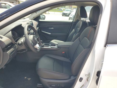 New 2025 Nissan Sentra SR w/ SR Premium Package image 15