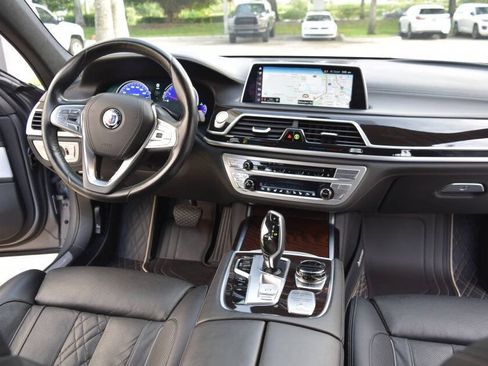 Used 2018 BMW ALPINA B7 xDrive w/ Luxury Rear Seating Package AWD/4WD image 59