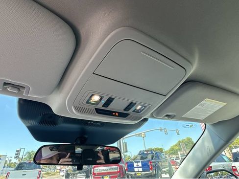 New 2026 Ford Explorer Active w/ Active Comfort Package RWD image 24