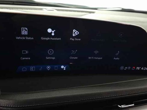 Certified 2025 Cadillac XT4 Premium Luxury image 24