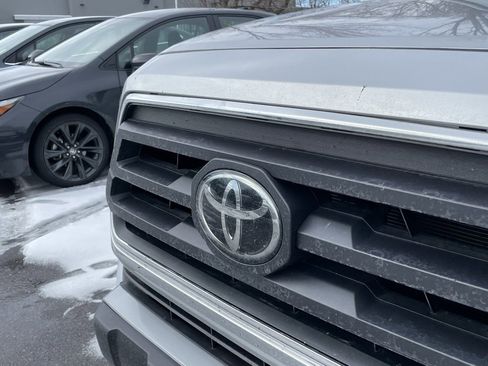 Used 2023 Toyota Tacoma SR5 image 4