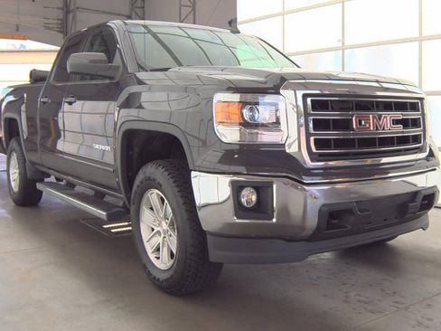 Used 2015 GMC Sierra 1500 SLE w/ SLE Value Package AWD/4WD image 22