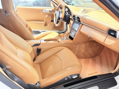 Used 2012 Porsche 911 Carrera 4S AWD/4WD image 9