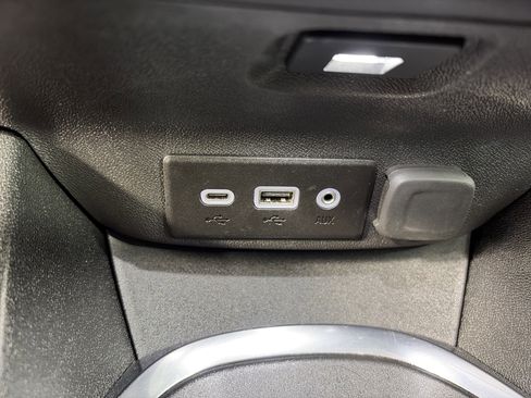 Used 2023 Chevrolet Malibu LT FWD image 28
