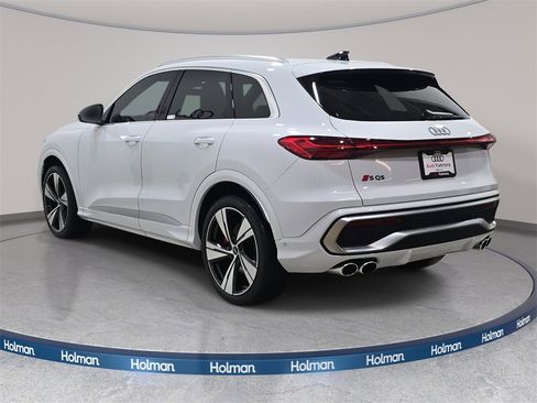 New 2025 Audi SQ5 Prestige image 7
