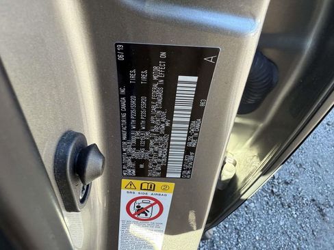 Used 2019 Lexus RX 350 AWD image 34